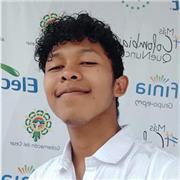 Profesor de filosofía. Creo que el potencial de la reflexión en niños y niñas es supremamente basto ¡Explorar las fronteras de su criterio los puedo llevar a ser grandes pensandores!